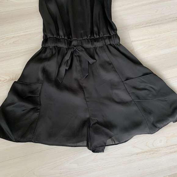 Embellished straps race back romper - Picture 6 of 12